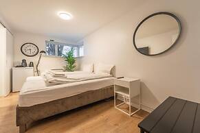 Day Dream Soleyjargata Apartments