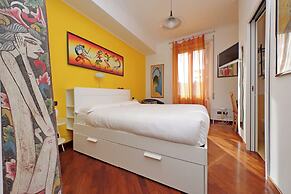 Una finestra sulla cupola di San Pietro