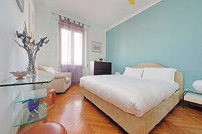 Una finestra sulla cupola di San Pietro