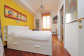 Una finestra sulla cupola di San Pietro