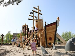 Room in Wangerland With Meals & Drinks