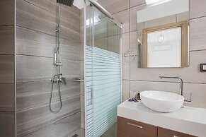 Park and sea View Villa With Pool 2