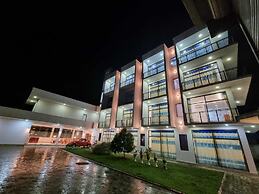 Utopia Polhena Hotel