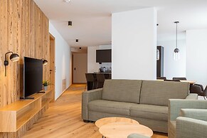 Apartment in Fiss With Balcony