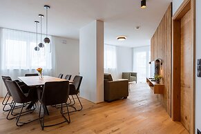 Apartment in Fiss With Balcony