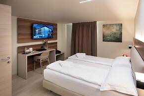 Ile Hotel