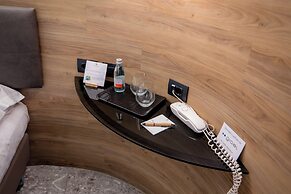 Ile Hotel
