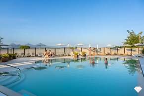 Ile Hotel