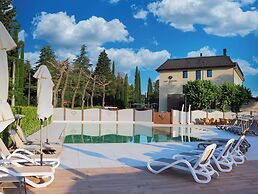 Ile Hotel