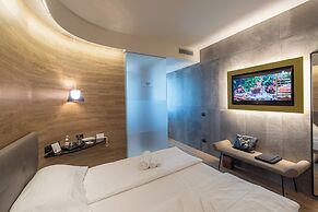 Ile Hotel
