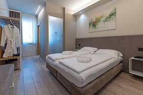 Ile Hotel