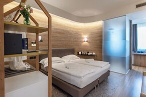 Ile Hotel