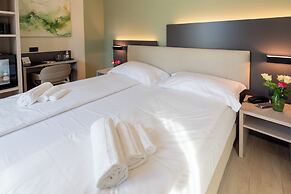 Ile Hotel