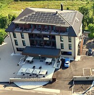 Ile Hotel
