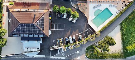 Ile Hotel