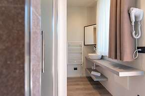 Ile Hotel