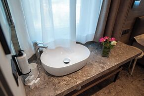 Ile Hotel
