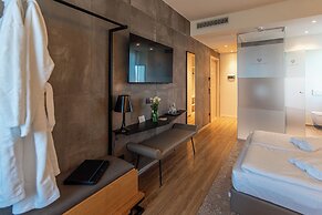 Ile Hotel