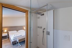 Ile Hotel
