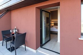 Ile Hotel