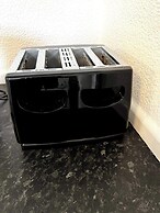 Serene Melford House in Nottingham