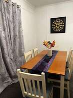 Serene Melford House in Nottingham