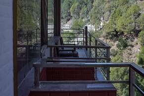 The White Rain Hotel