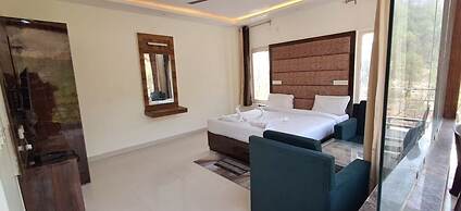 The White Rain Hotel