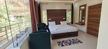 The White Rain Hotel