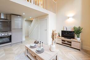 Host Stay Athenaeum House