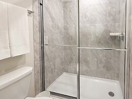 Upstay 20 Guest Capacity Mansion Near Disney