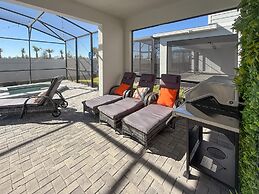 Upstay 20 Guest Capacity Mansion Near Disney