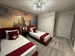 Upstay 20 Guest Capacity Mansion Near Disney