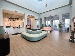 Upstay 20 Guest Capacity Mansion Near Disney