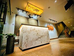 UPHILLS BOUTIQUE HOTEL