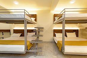 UPHILLS BOUTIQUE HOTEL