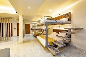 UPHILLS BOUTIQUE HOTEL