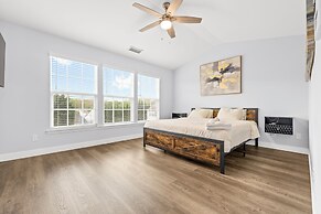 Family Retreat with Modern Comforts