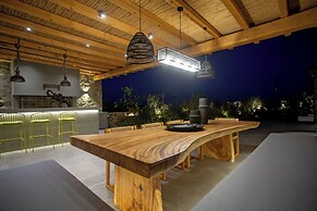 Mykonian Luxury Villa Filyra with Pool