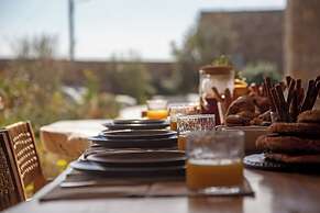 Mykonian Luxury Villa Filyra with Pool