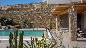 Mykonian Luxury Villa Filyra with Pool