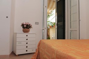 Charming Villa for 6 Guests Baia Verde Gallipoli