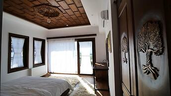 Pupa Winery Serene Stay