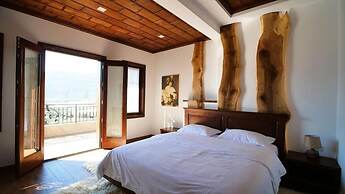 Pupa Winery Serene Stay