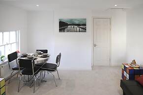 Regency Tavern Apartment 4 By My Getaways