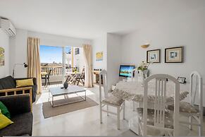 Sunny Flat With Pool in Riviera del Sol - Ref 96