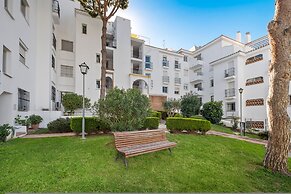Sunny Flat With Pool in Riviera del Sol - Ref 96