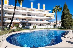 Sunny Flat With Pool in Riviera del Sol - Ref 96