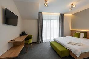 No Pardon Hotel