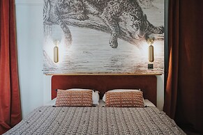 Lyon Country House - Tour de Garde